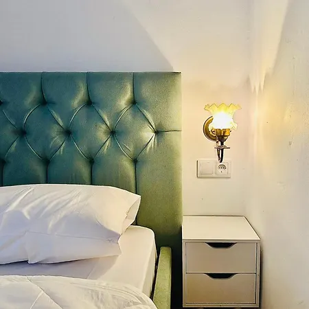 Pink Lemon Hostel Atena
